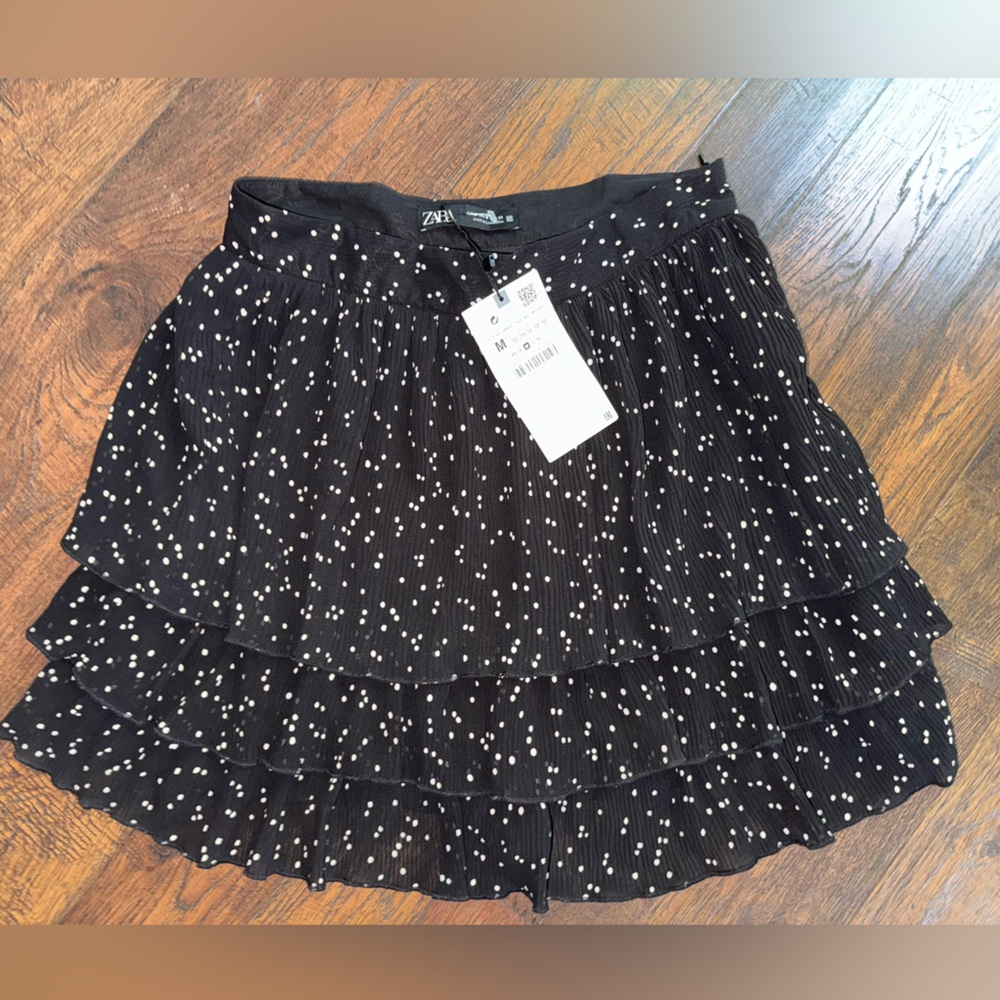 Zara Black and Silver Ruffle Mini Skirt